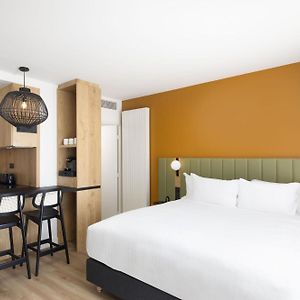 Studio met een King Size Bed
